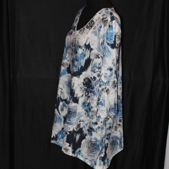 Catherines Floral Tunic Style Womens Top - Picture 2 of 11